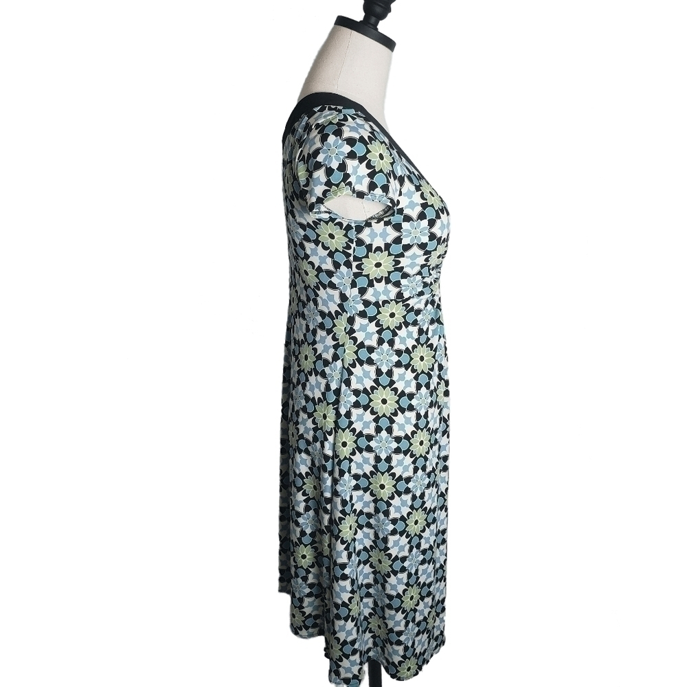 Maggie London Floral V-Neck Sheath Dress Size 6P - Picture 5 of 7